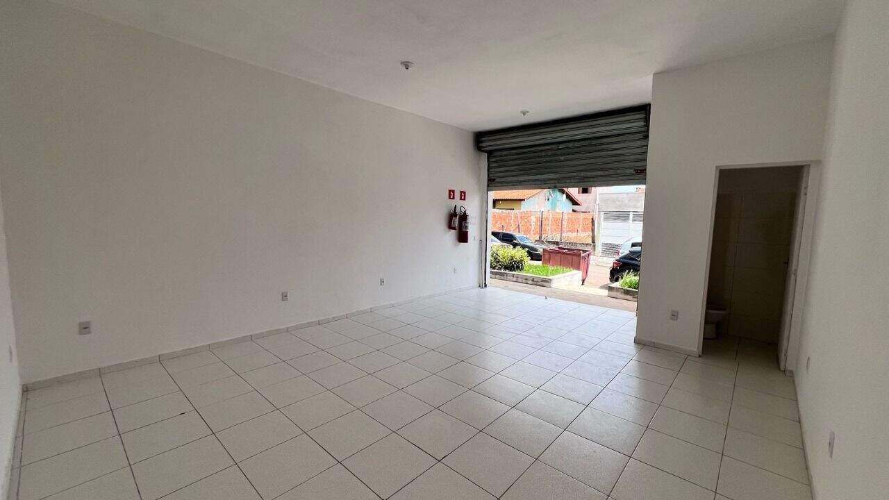 Sala para aluguel no Parque Residencial Jundiaí: 