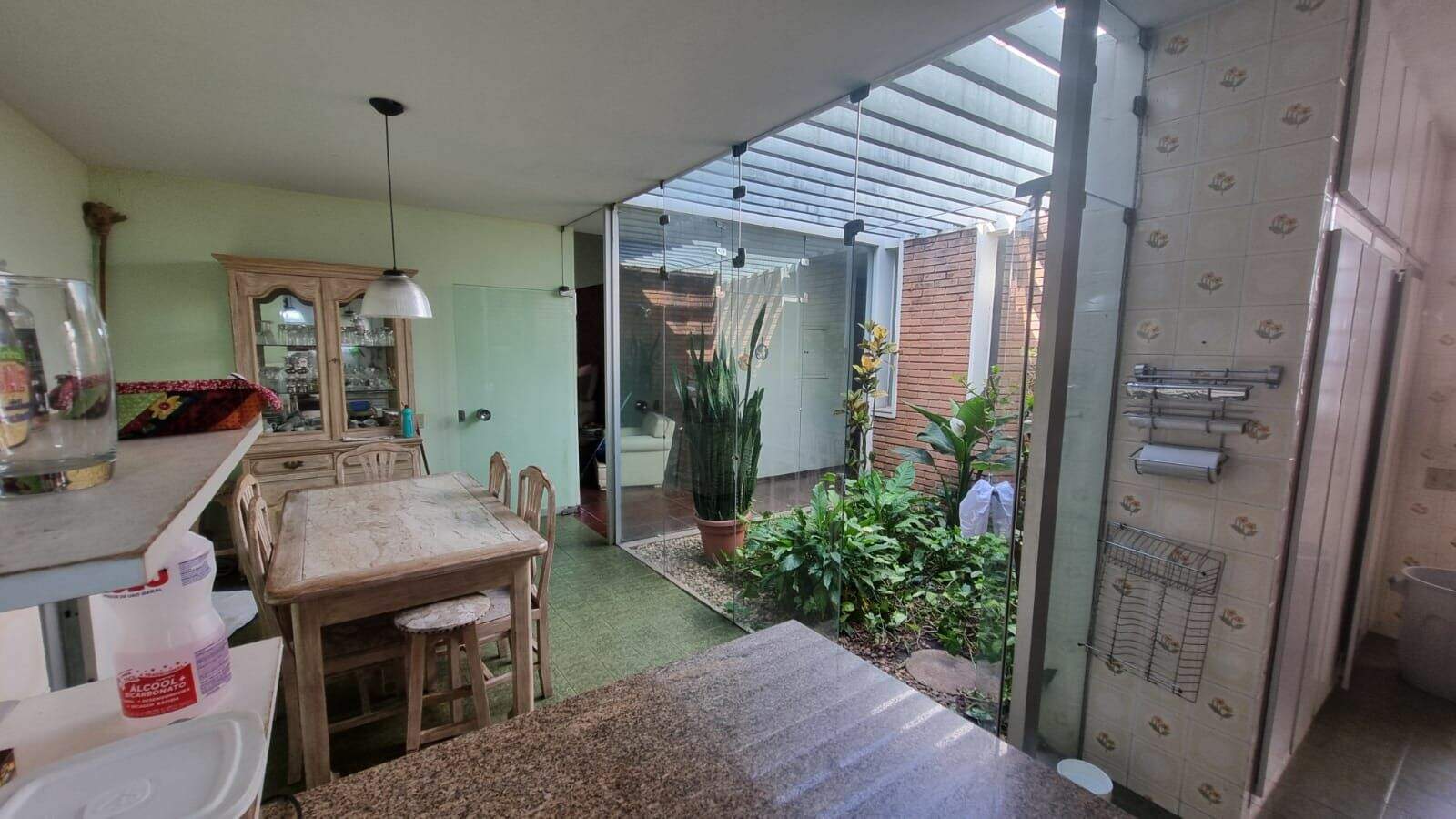 Casa para aluguel no Parque do Colégio: 