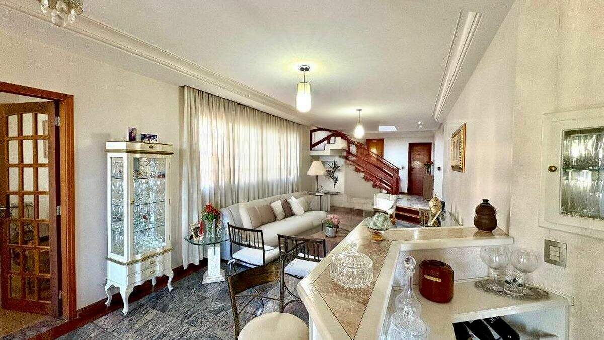 Casa para aluguel no Jardim Paulista I: 