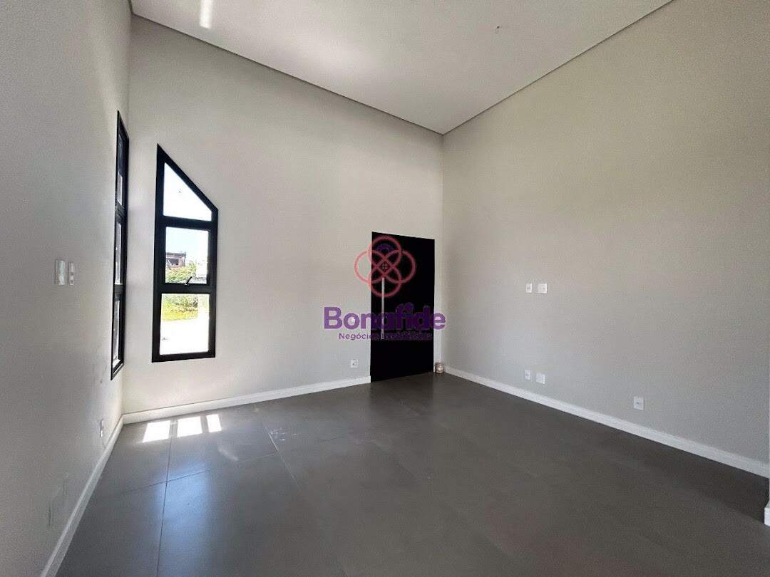 Casa à venda no Jardim Primavera: 