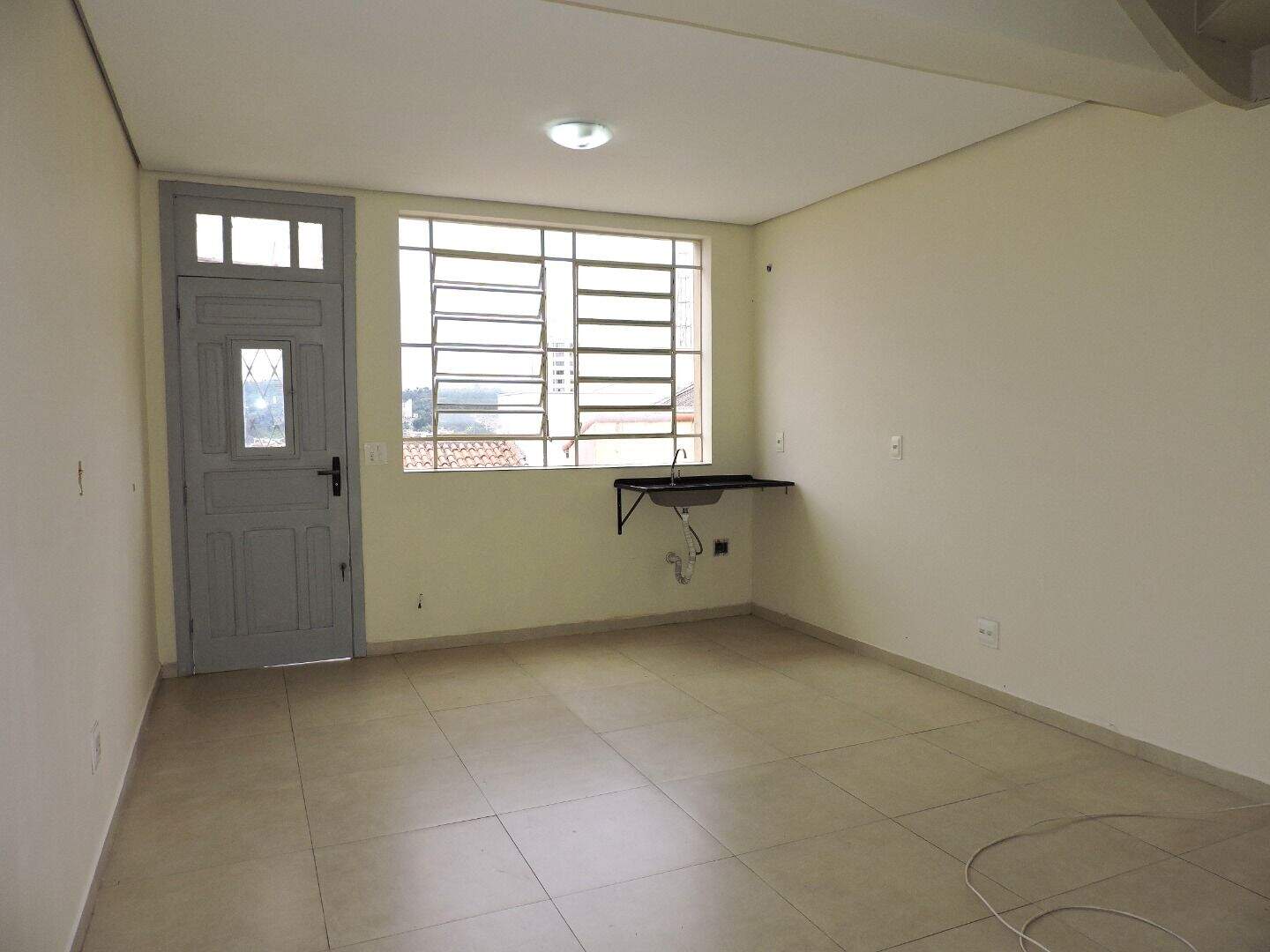 Casa para aluguel no Centro: 