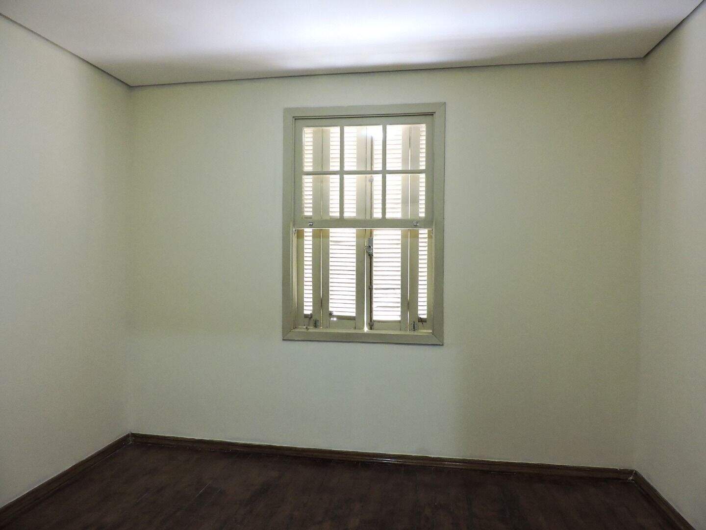 Casa para aluguel no Centro: 