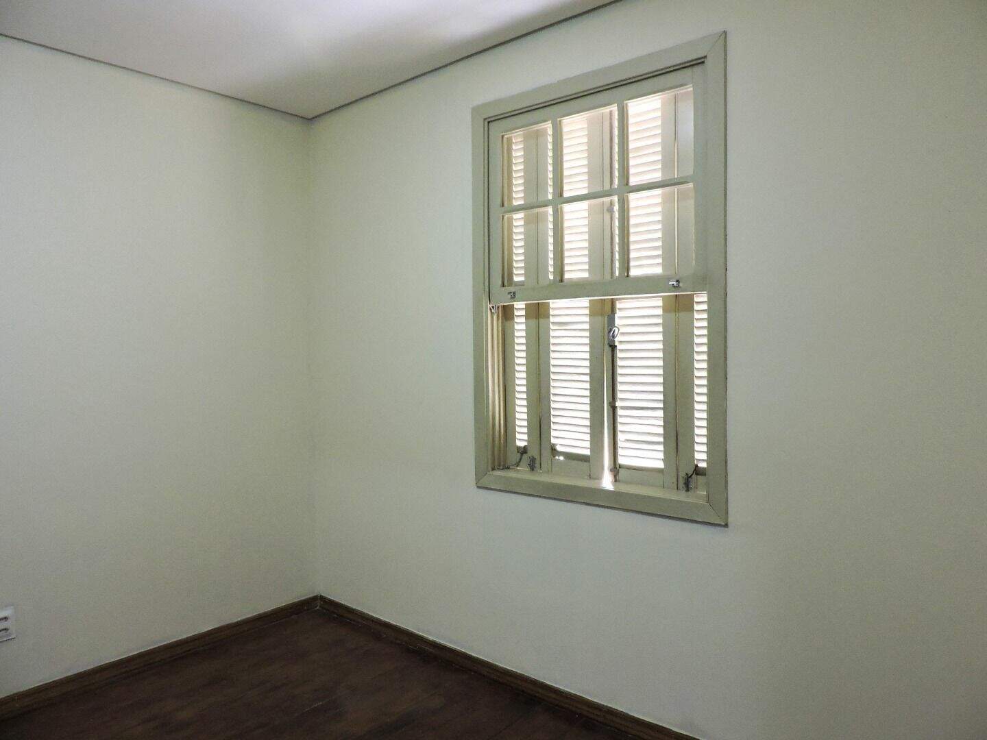 Casa para aluguel no Centro: 