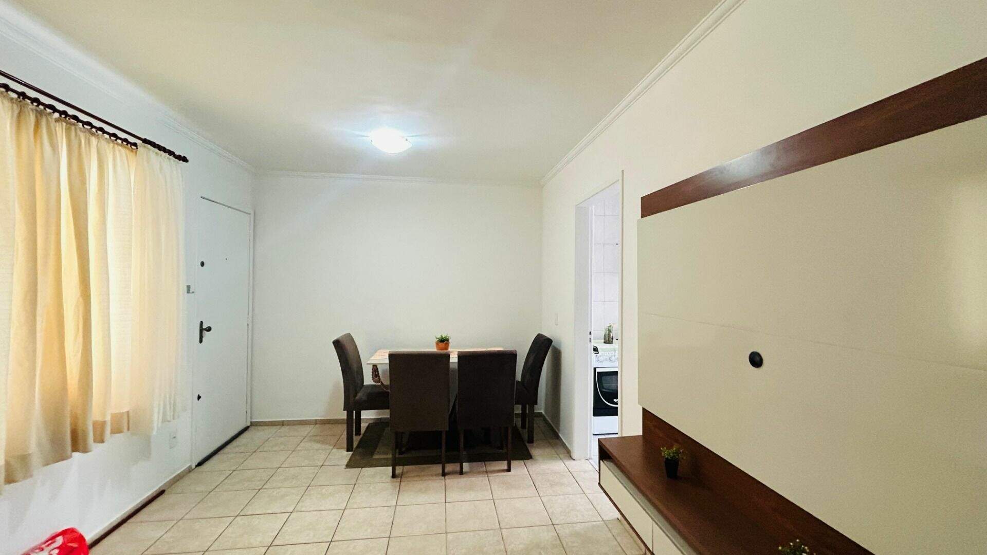 Apartamento para aluguel no Jardim Pitangueiras I: 