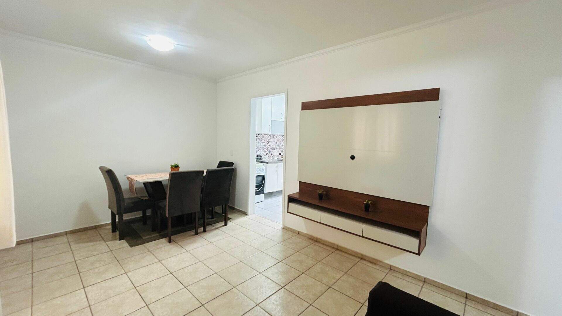 Apartamento para aluguel no Jardim Pitangueiras I: 