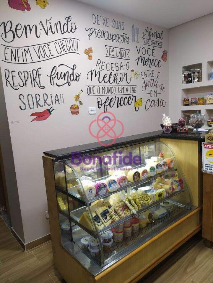 Casa à venda no Centro: 