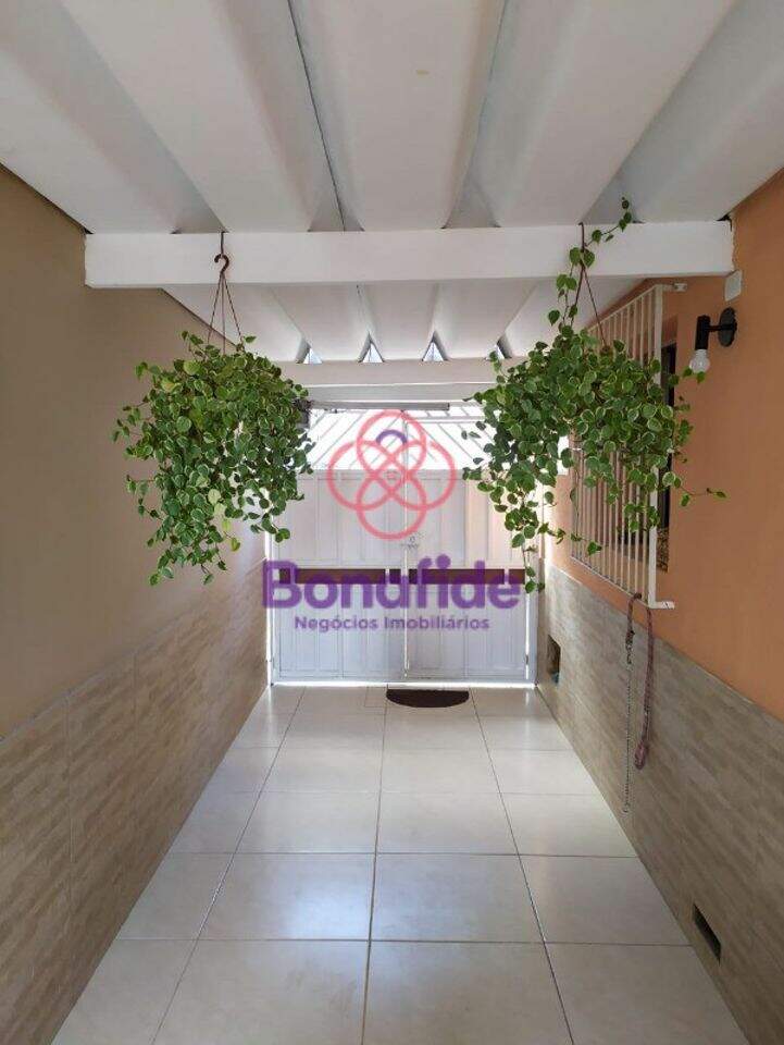 Casa à venda no Centro: 