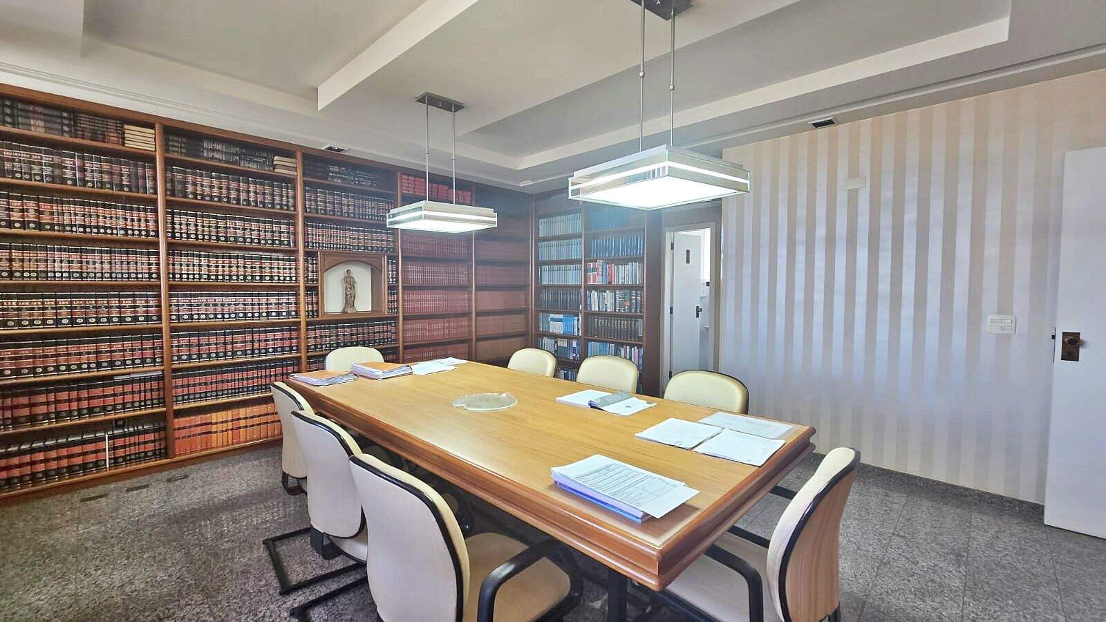 Sala para aluguel no Centro: 