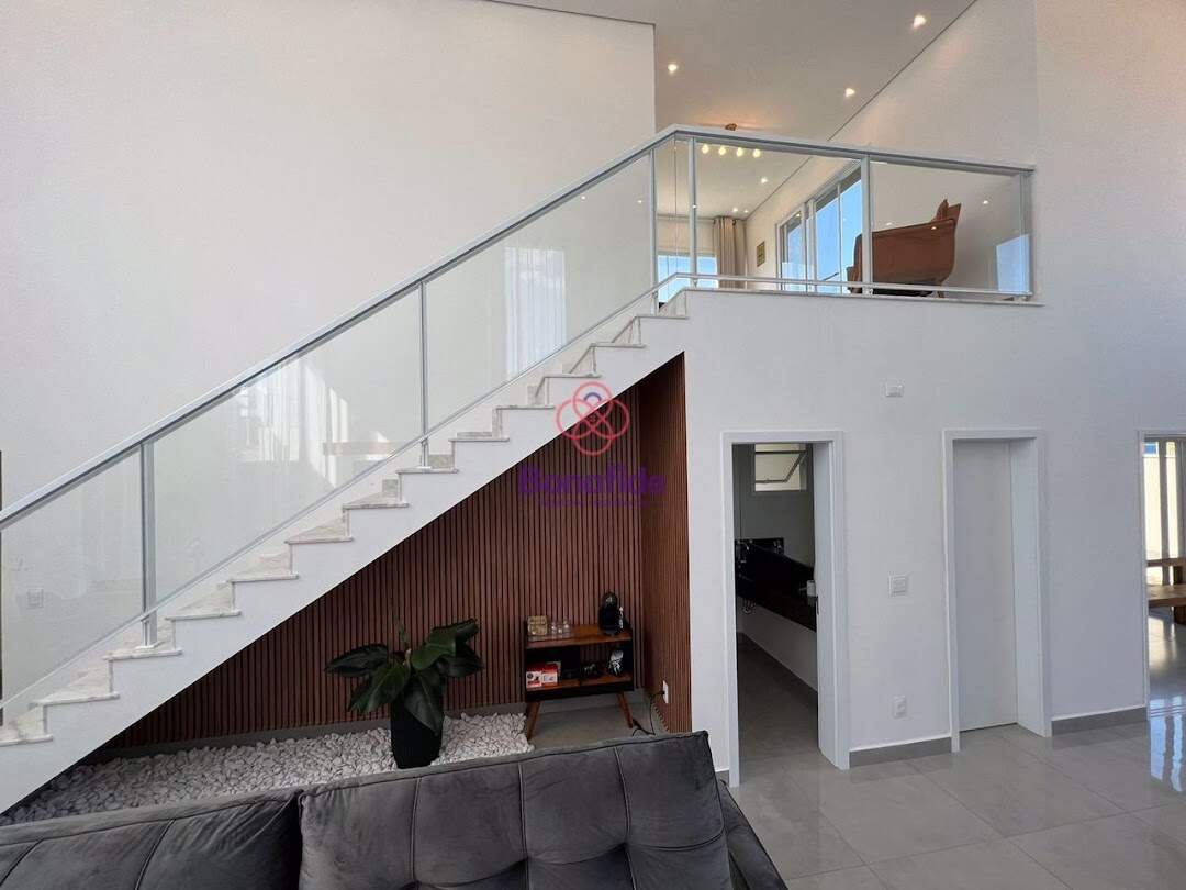 Casa à venda no Jardim Primavera: 