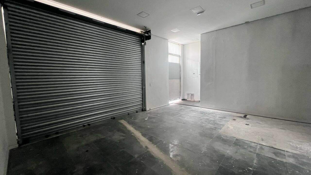 Salão para aluguel no Vila Santa Rosa: 