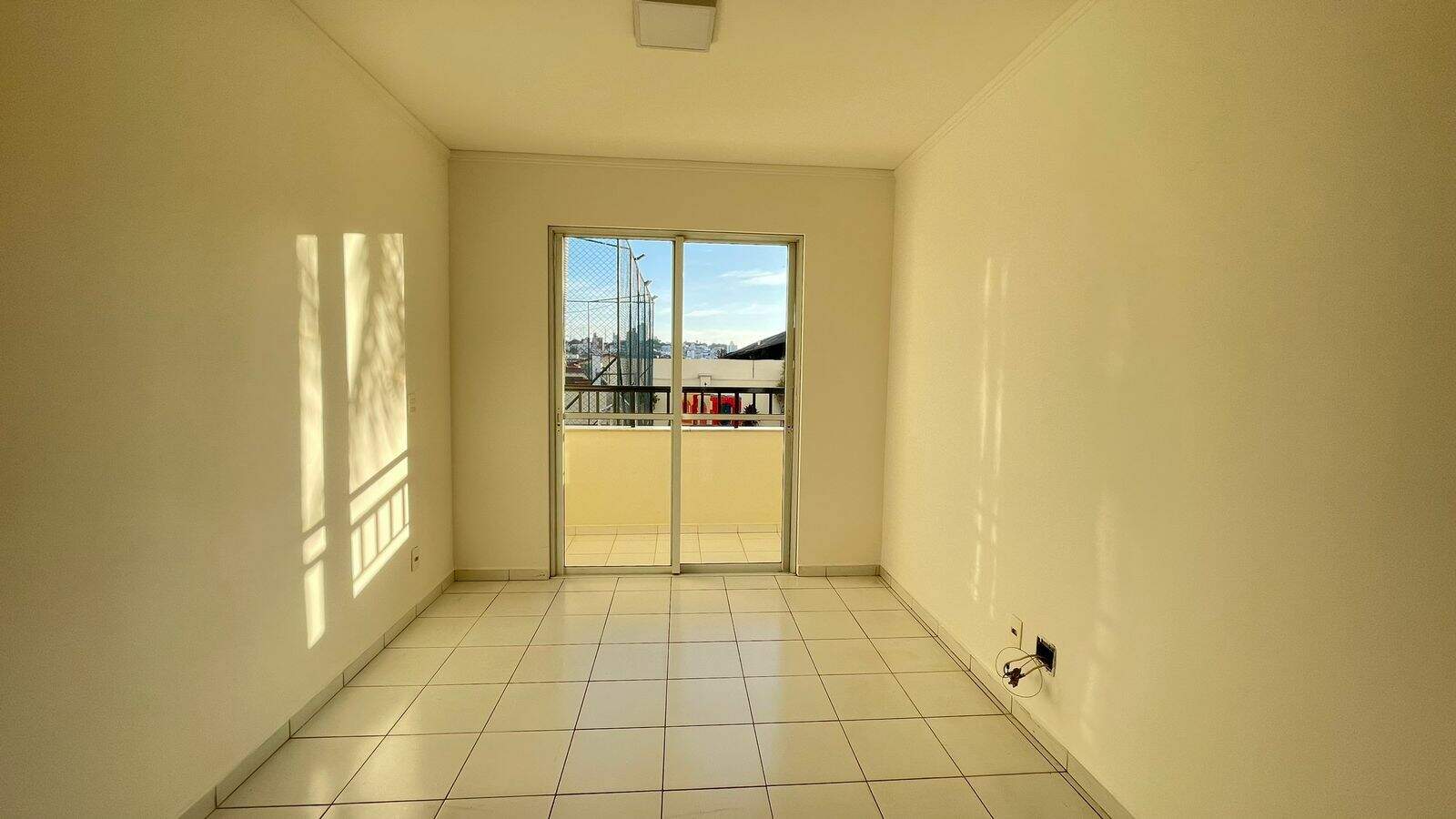 Apartamento para aluguel no Vila Caodáglio: 