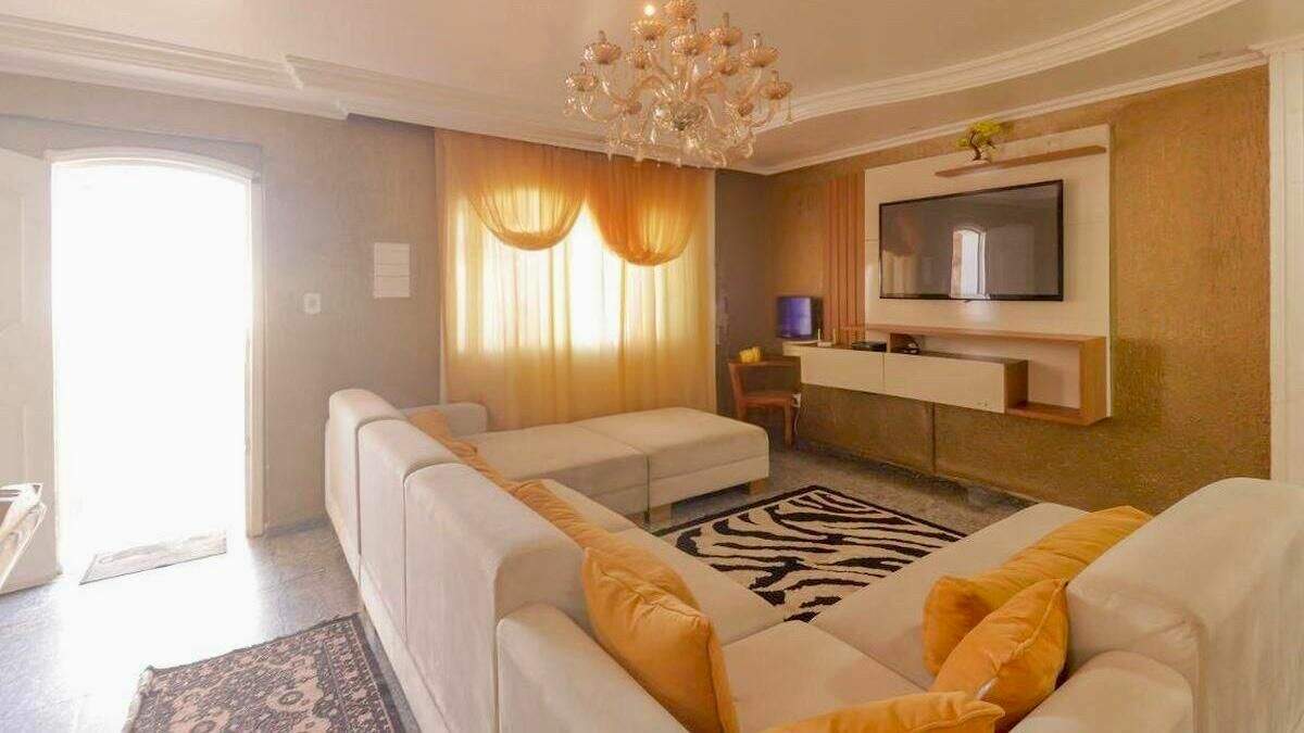 Casa para aluguel no Jardim Primavera: 