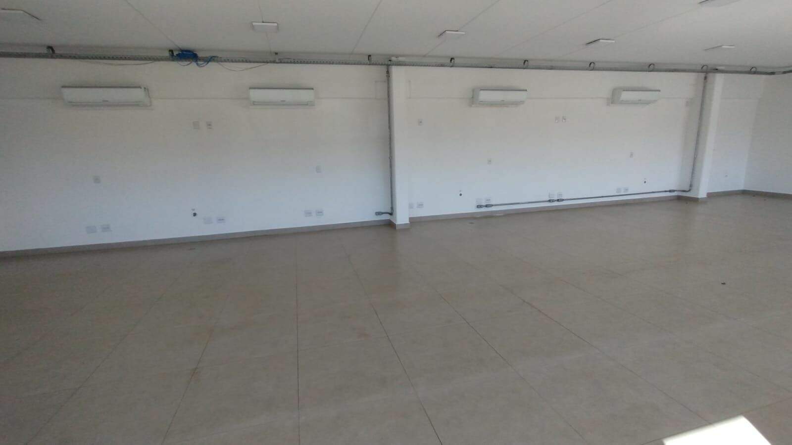 Prédio para aluguel no Parque das Vinhas: 