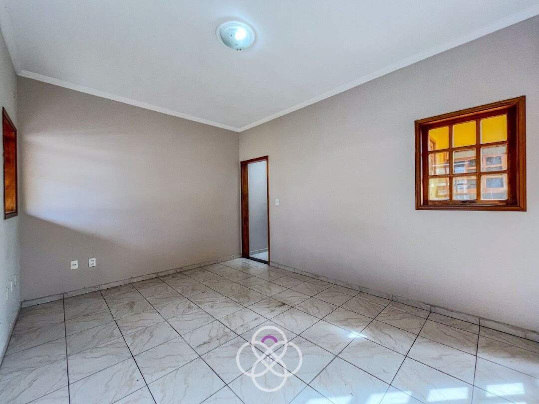Casa à venda no Vila Agostinho Zambom: 