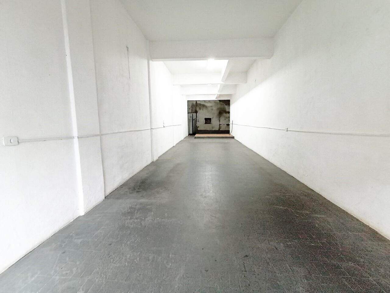 Sala para aluguel no Centro: 