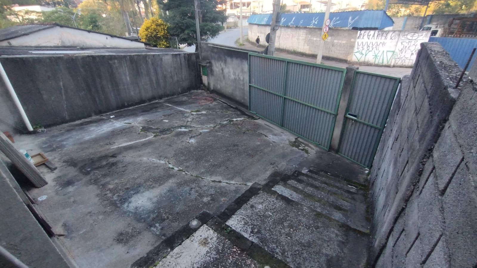 Salão para aluguel no Jardim Tarumã: 