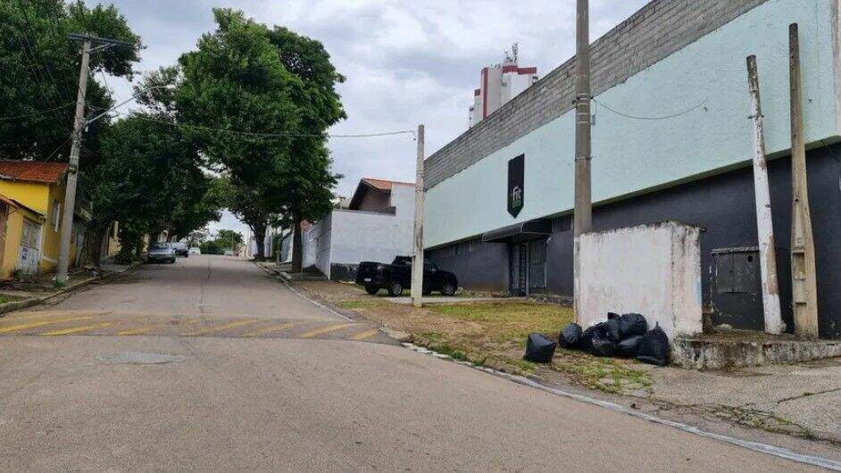 Galpão para aluguel no Vila Loyola: 