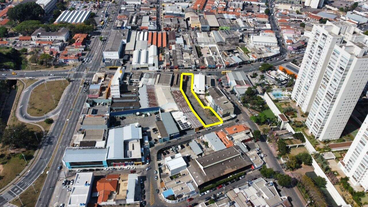 Terreno para aluguel no Centro: 