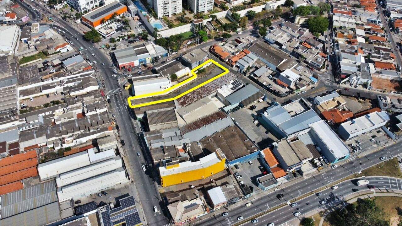 Terreno para aluguel no Centro: 