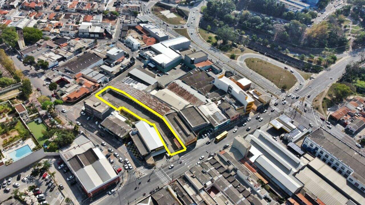 Terreno para aluguel no Centro: 