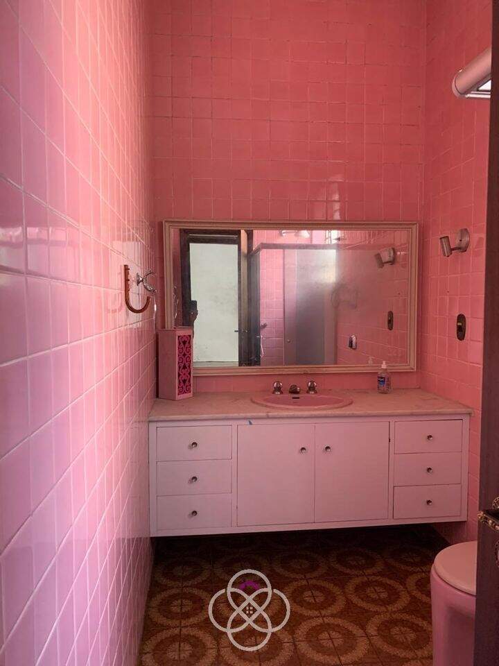 Casa à venda no Anhangabaú: 