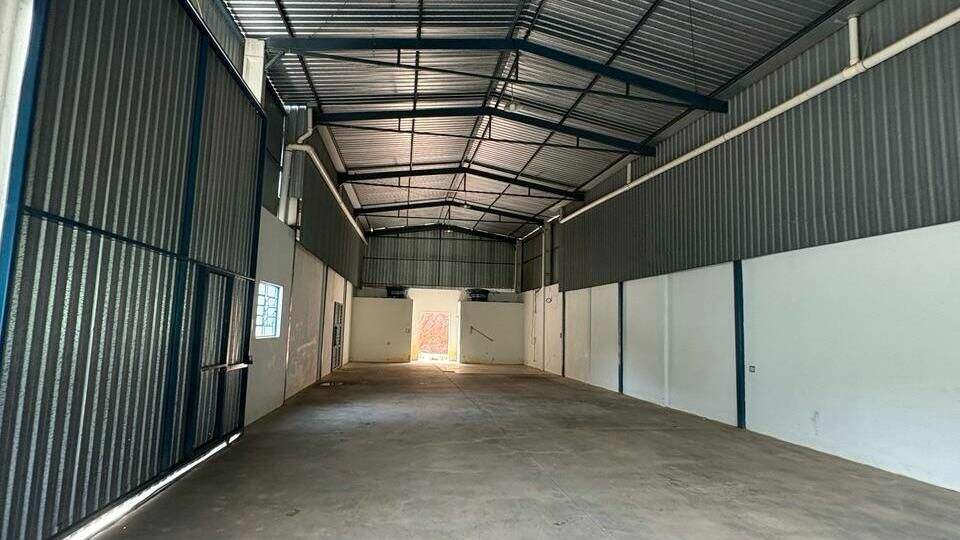 Galpão para aluguel no Chácara São João: 