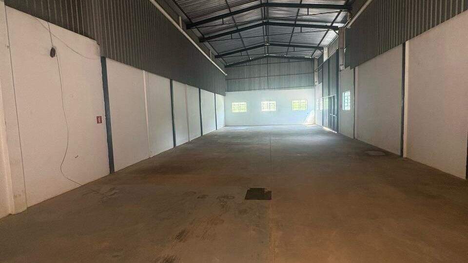 Galpão para aluguel no Chácara São João: 