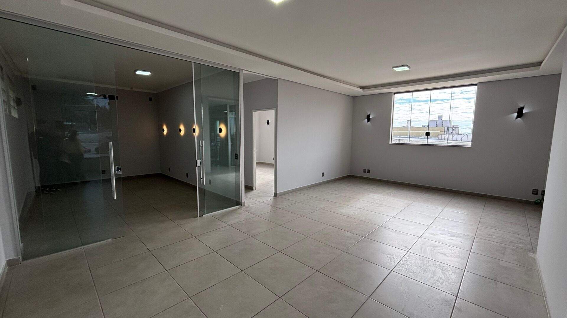 Salão para aluguel no Parque Eloy Chaves: 