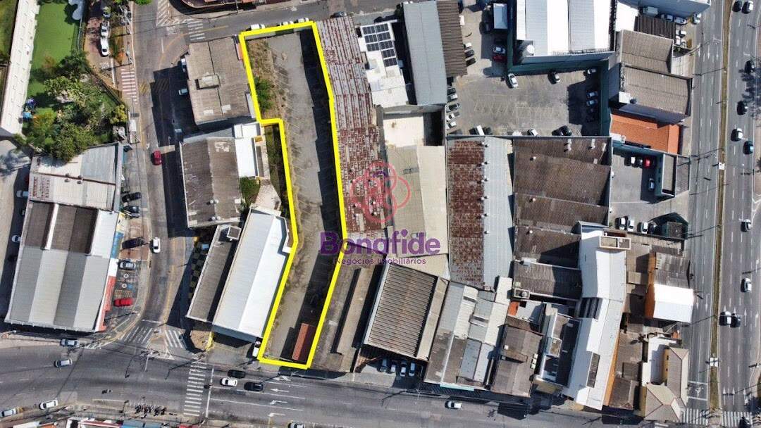 Terreno à venda no Centro: 