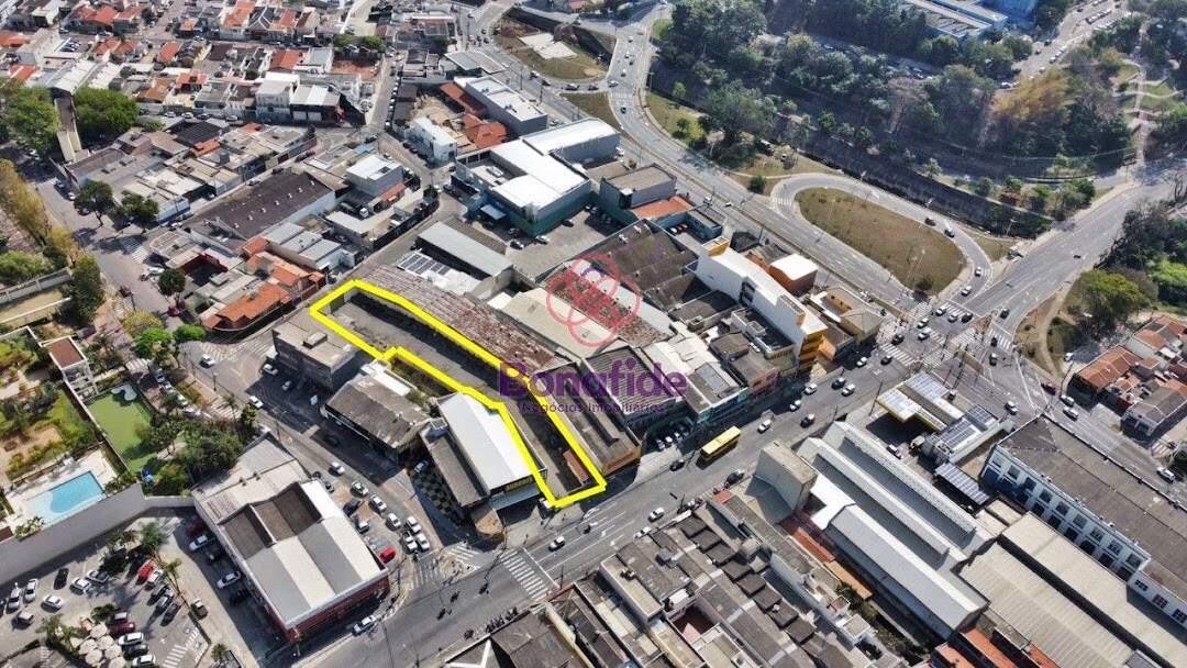 Terreno à venda no Centro: 