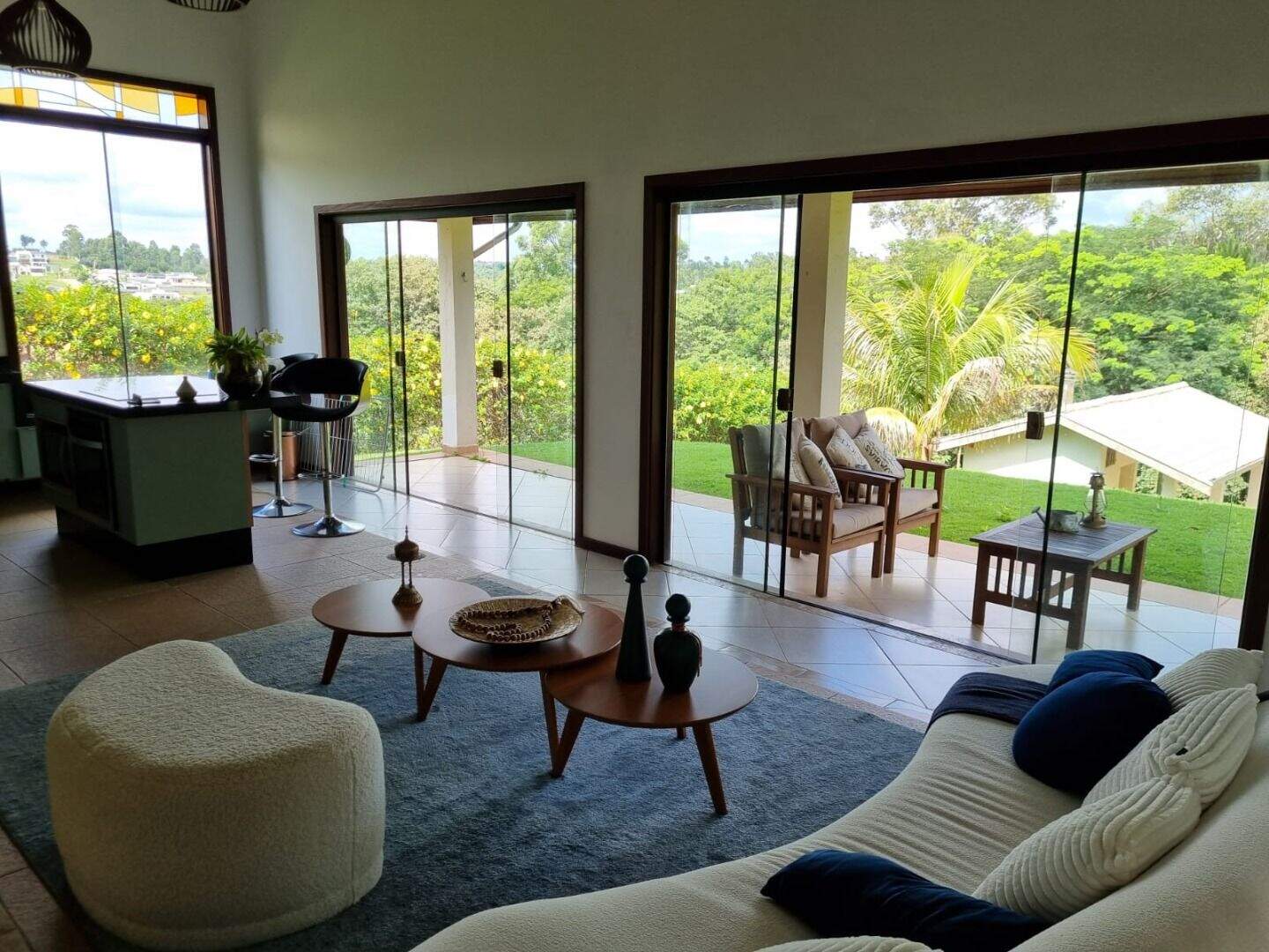 Casa para aluguel no Medeiros: 