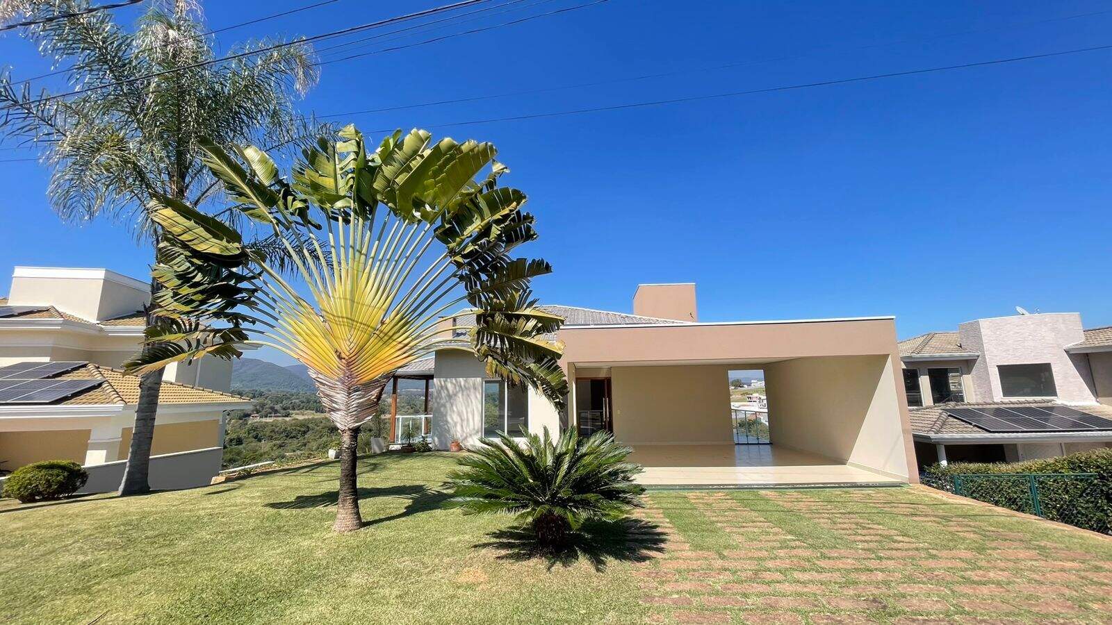 Casa para aluguel no Medeiros: 