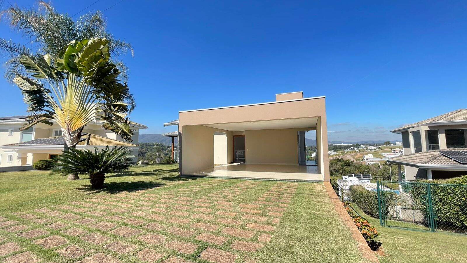 Casa para aluguel no Medeiros: 