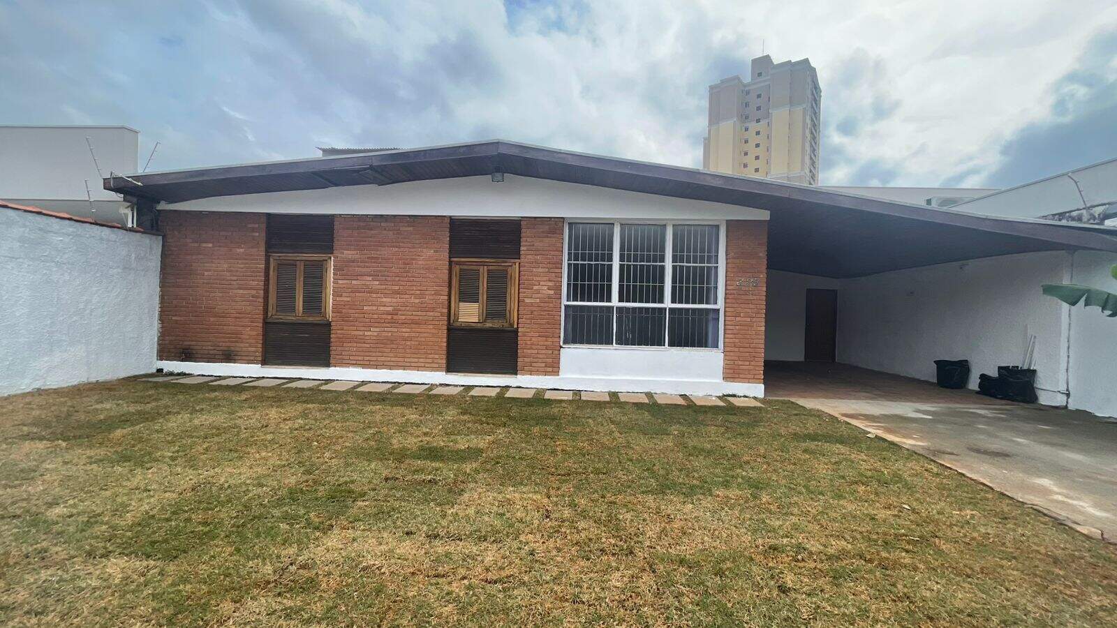 Casa para aluguel no Vila Maria Luiza: 
