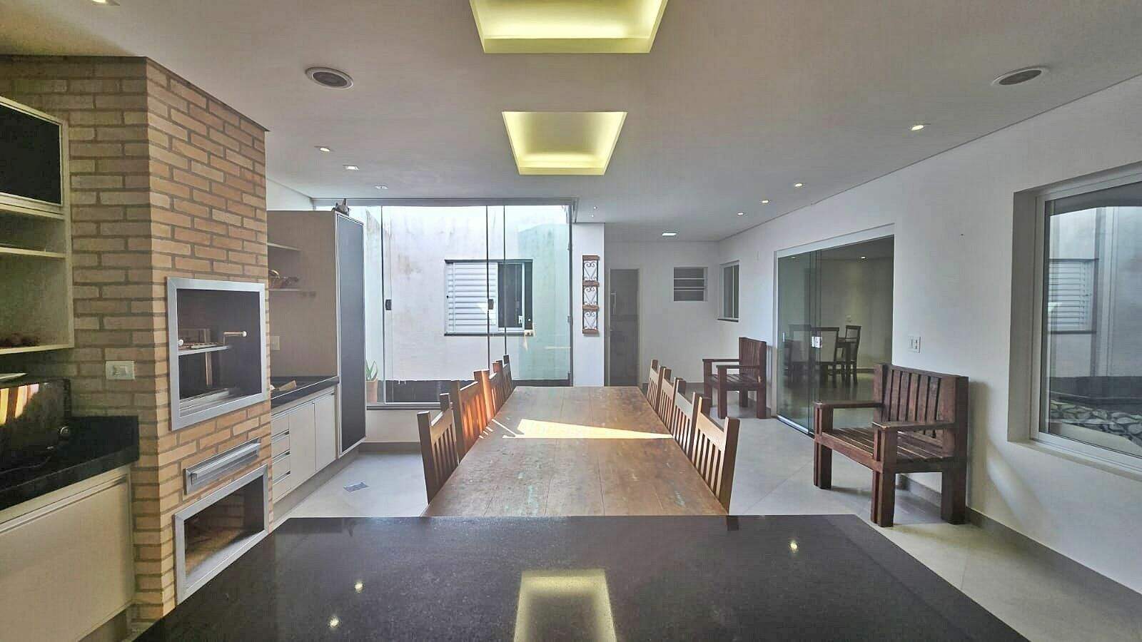 Casa para aluguel no Jardim Ermida I: 