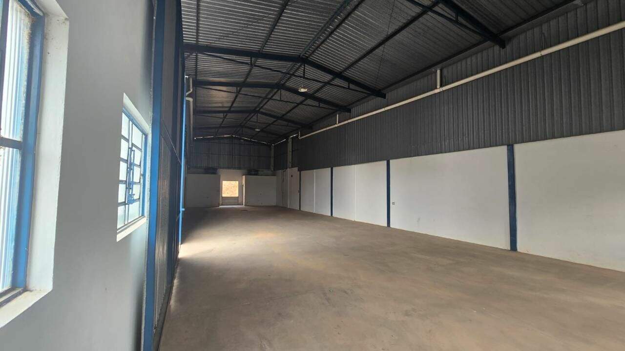 Galpão para aluguel no Glebas: 