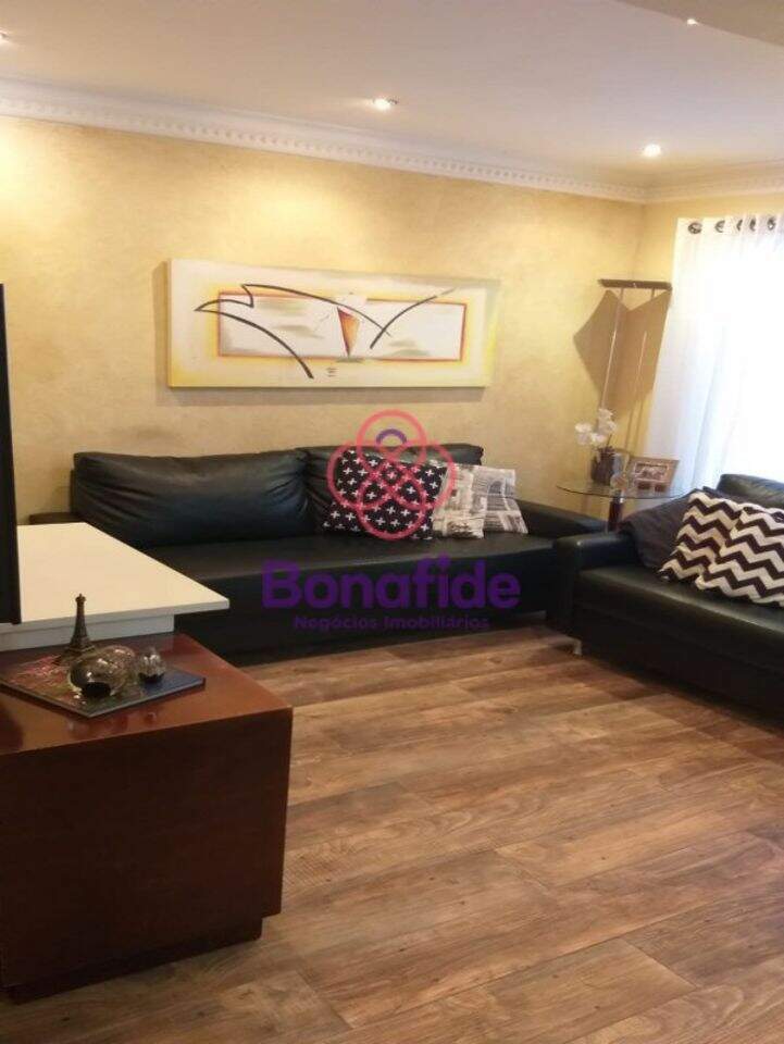 Casa à venda no Recanto Quarto Centenário: 