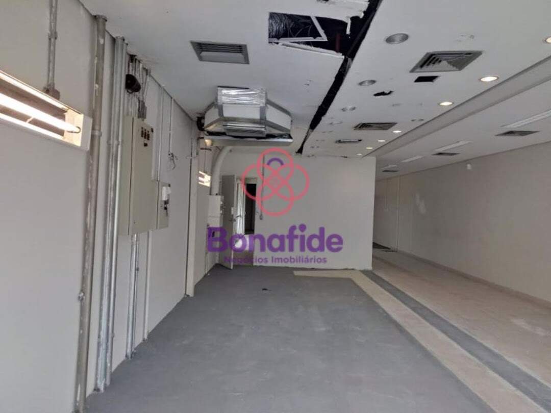 Salão à venda no Centro: 