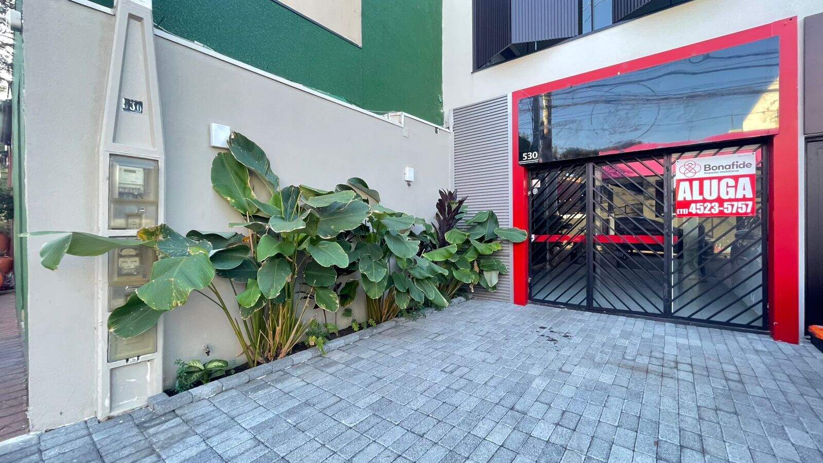 Salão para aluguel no Jardim Ana Maria: 