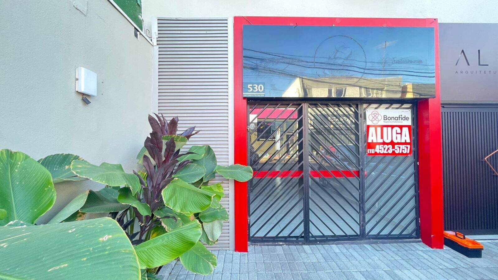 Salão para aluguel no Jardim Ana Maria: 