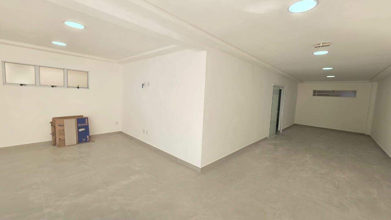 Salão para aluguel no Vila Popular: 