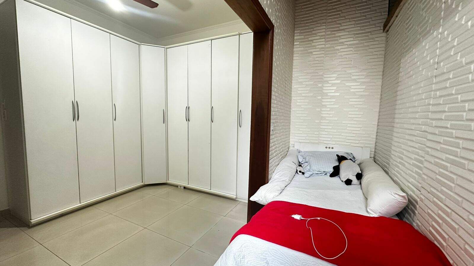 Casa para aluguel no Jardim São Vicente: 