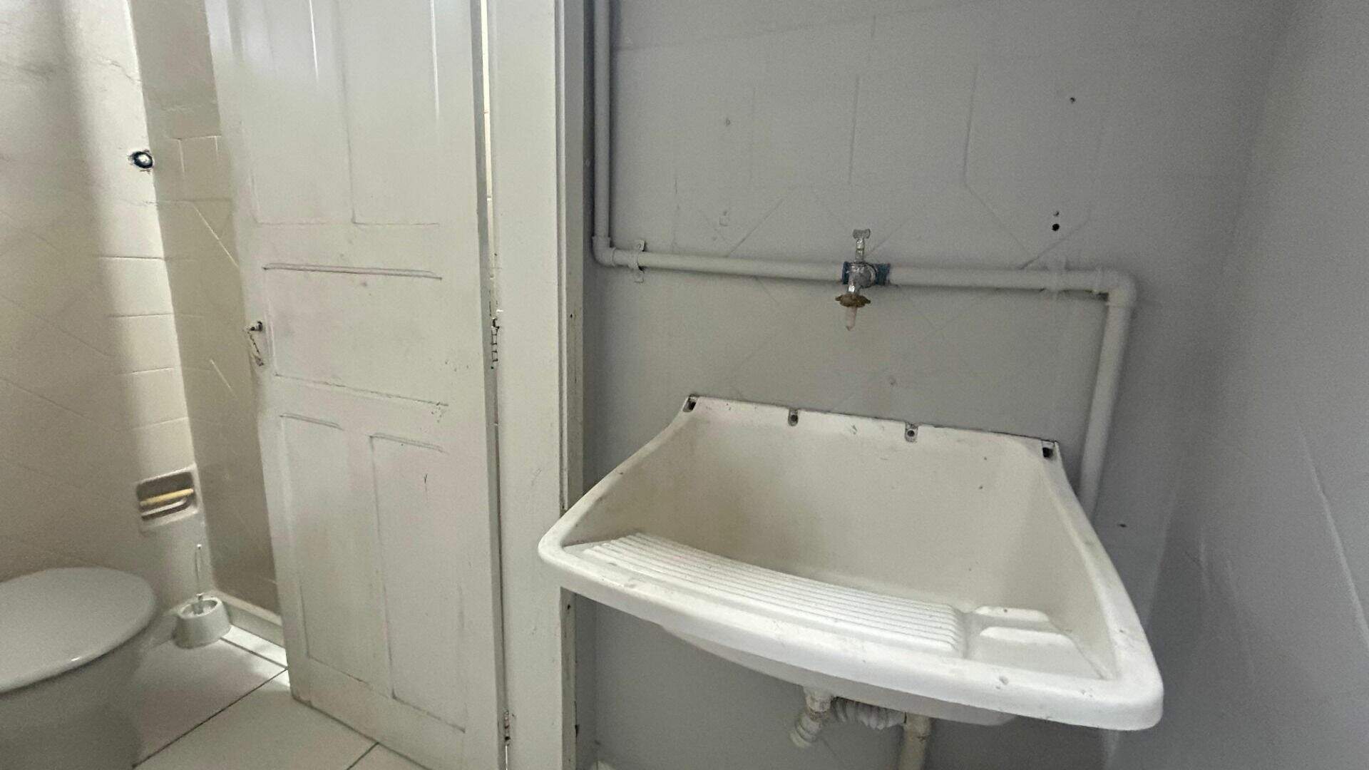 Salão para aluguel no Centro: 