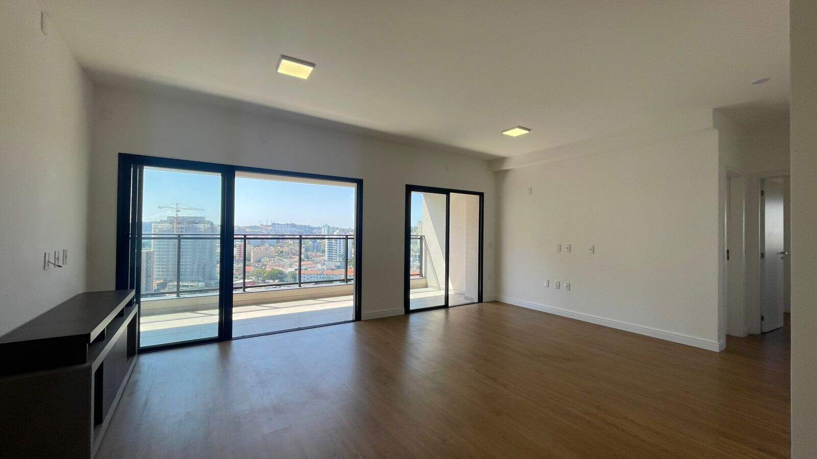 Apartamento para aluguel no Jardim Campos Elísios: 