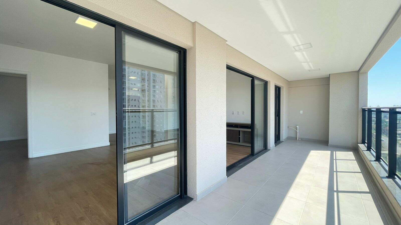 Apartamento para aluguel no Jardim Campos Elísios: 