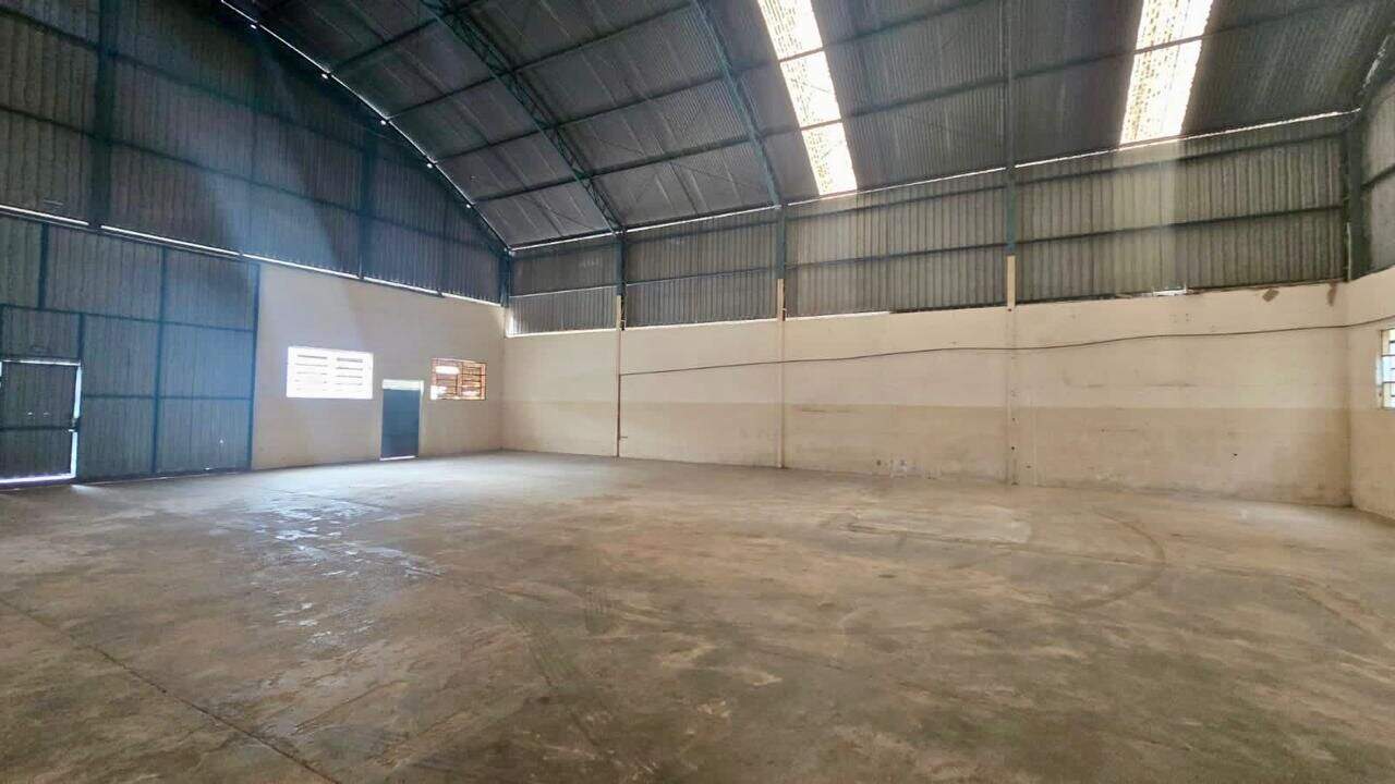 Galpão para aluguel no Glebas: 