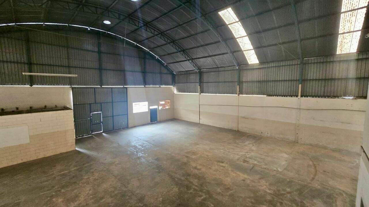 Galpão para aluguel no Glebas: 