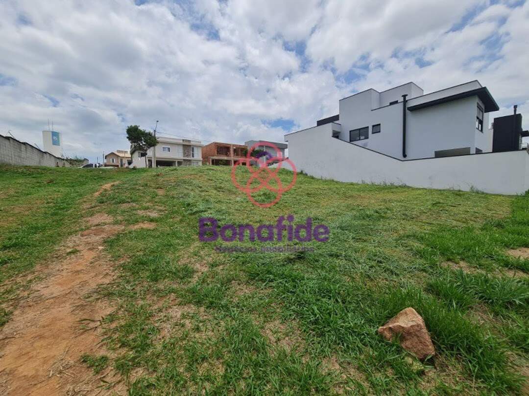 Terreno à venda no Jardim Primavera: 