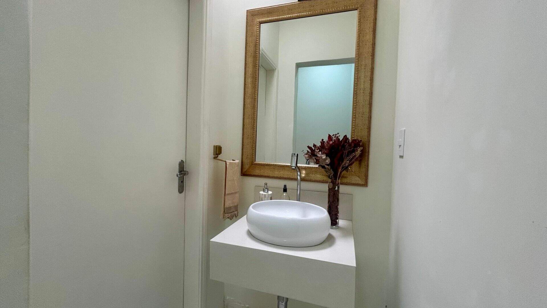 Casa para aluguel no Vila Santana I: 