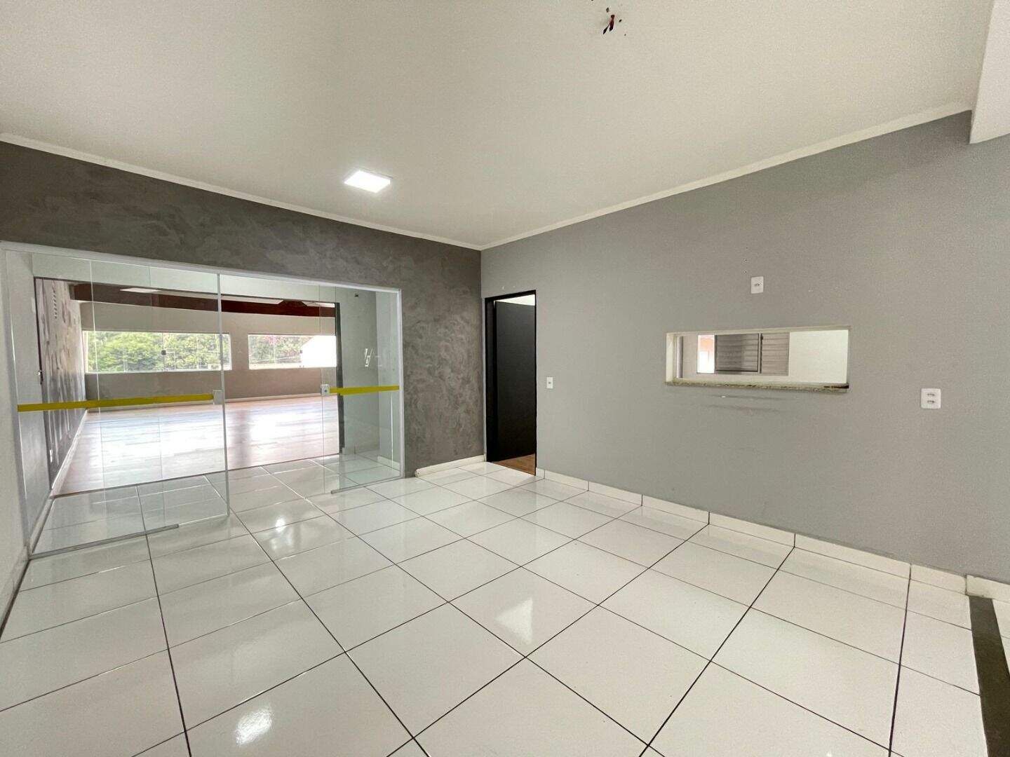 Loja para aluguel no Loteamento Reserva Ermida: 